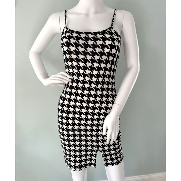 Just Polly Black and White Houndstooth Bodycon Mini Slip Dress Grunge size Small - Picture 1 of 5